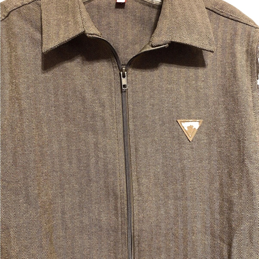 Guess Tan Herringbone Men's Jacket. Barn jacket.